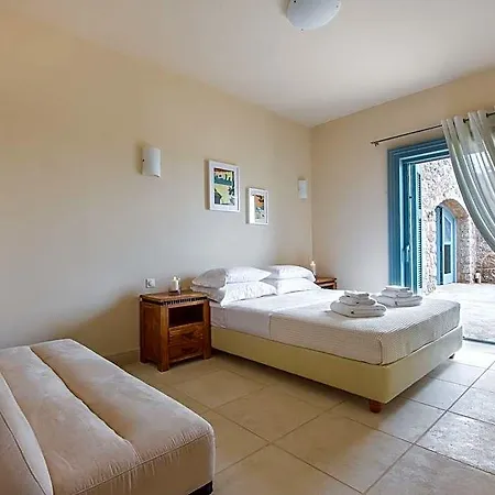 In Peloponnese By Petrothalassa 4*