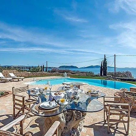 Hotel In Peloponnese By Petrothalassa 4*